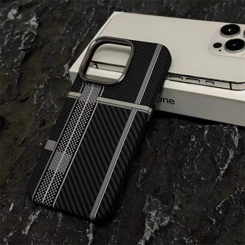 Luminous Carbon All Model